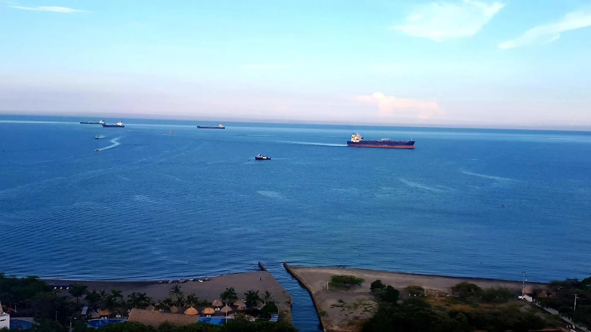 Apartamento Frente Al Mar Santa Marta  Colombia